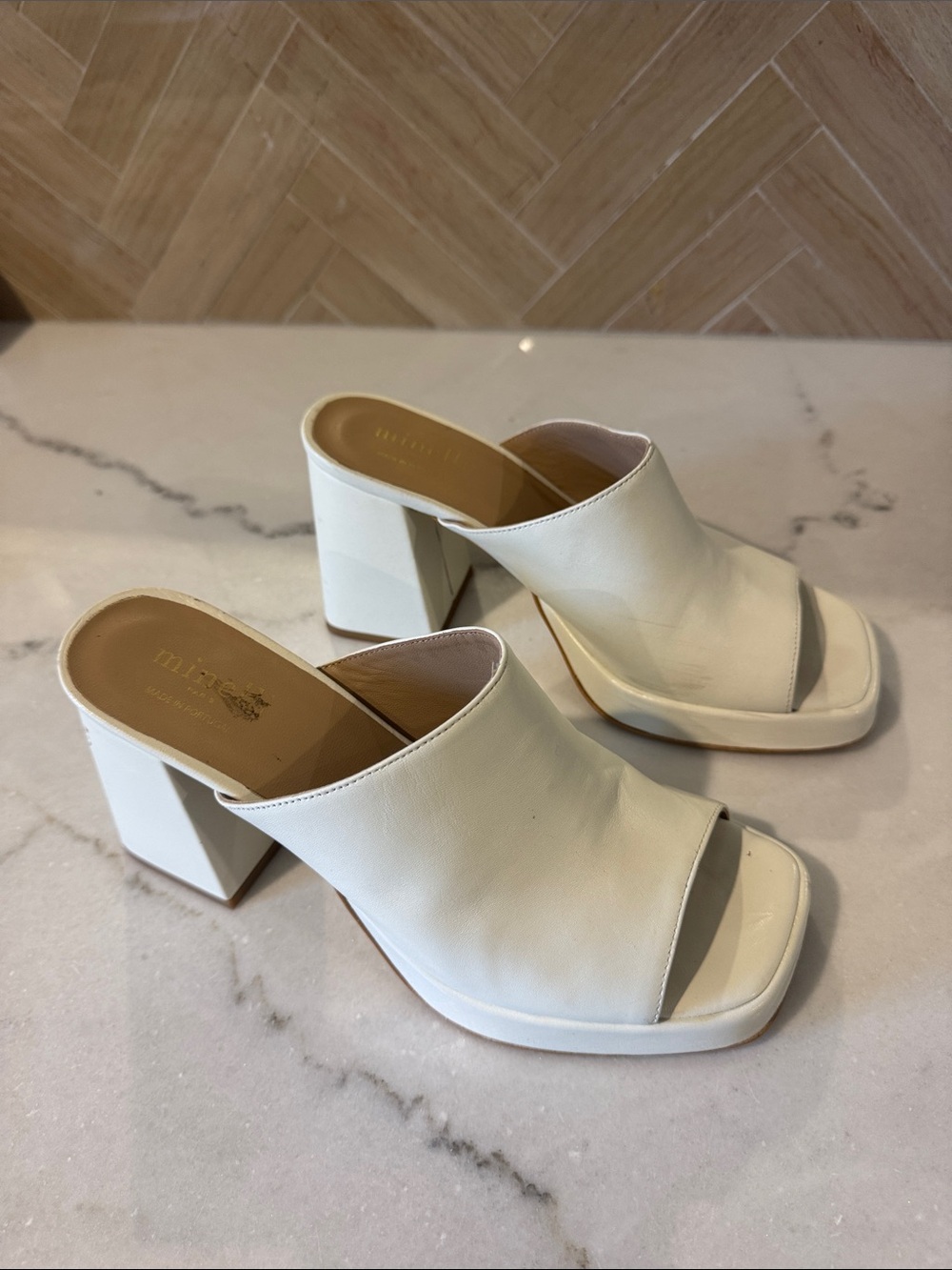 Minelli White Open-Toe Block Heel Mule